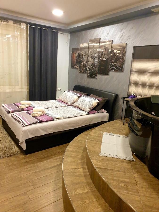 Ceca Apartman Ni Eksteriør bilde