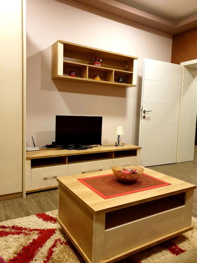 Ceca Apartman Ni Eksteriør bilde